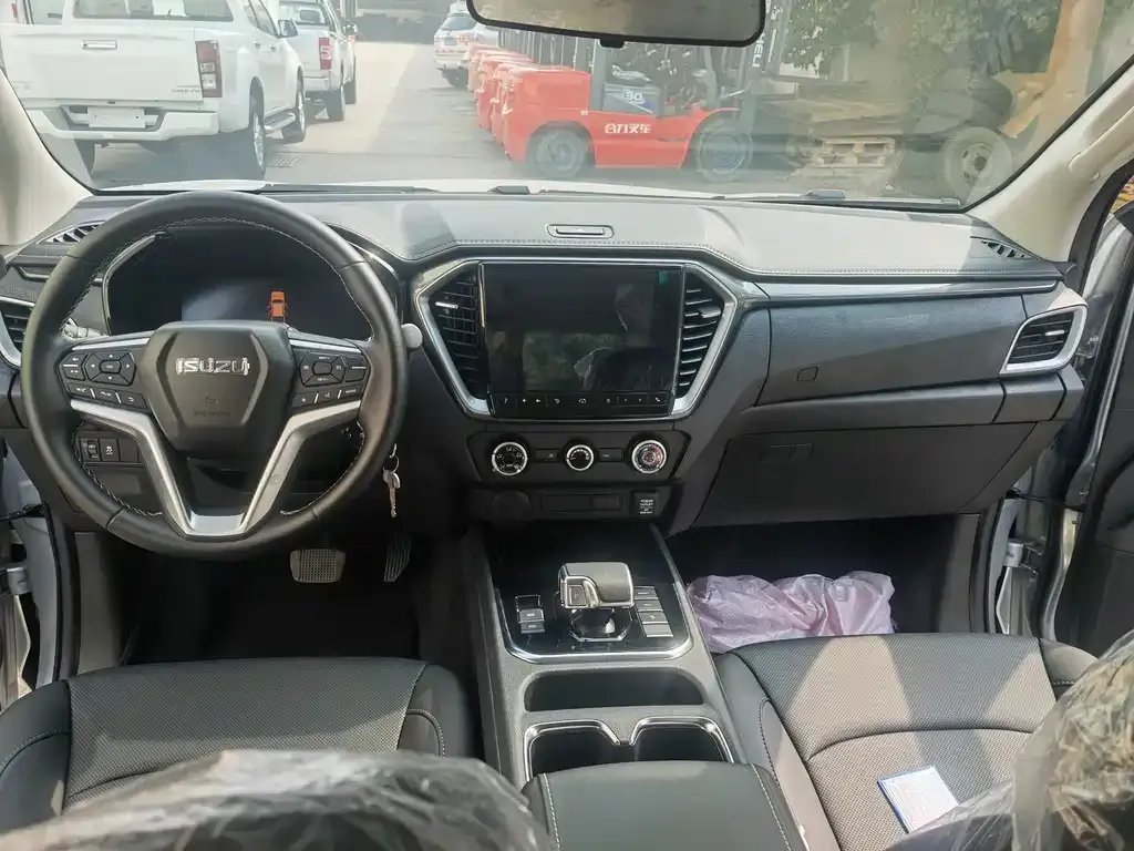 Isuzu Lingtuo — фото 2