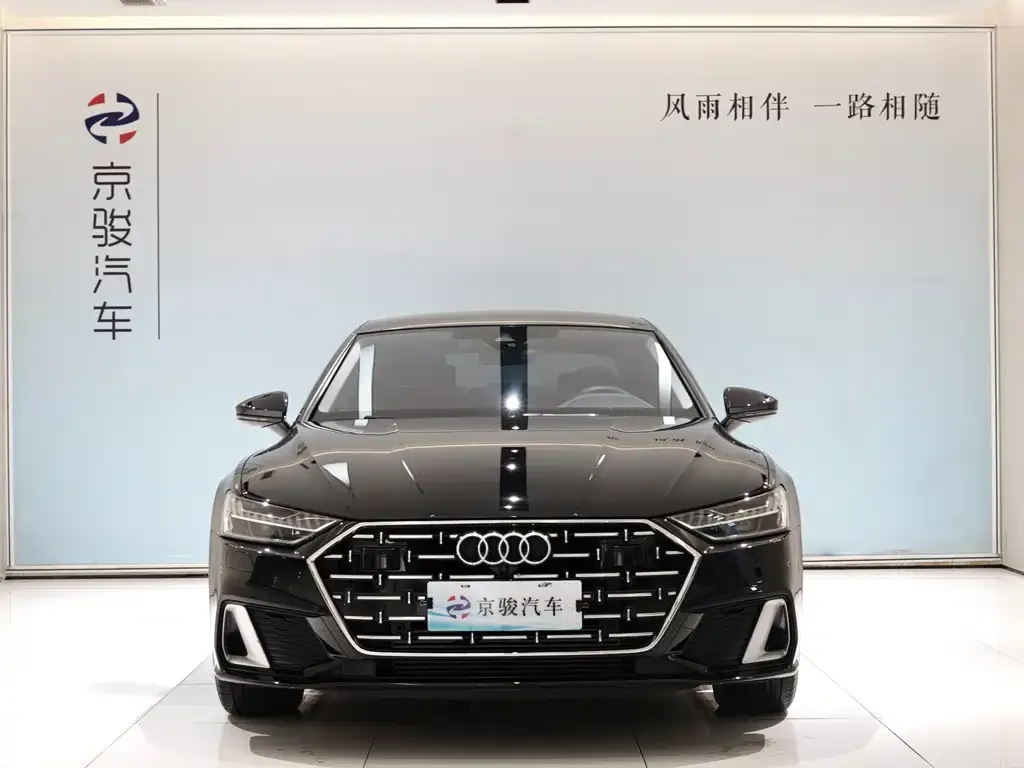 Audi A7L — фото 2