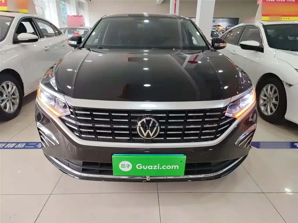 Volkswagen Passat — фото 10