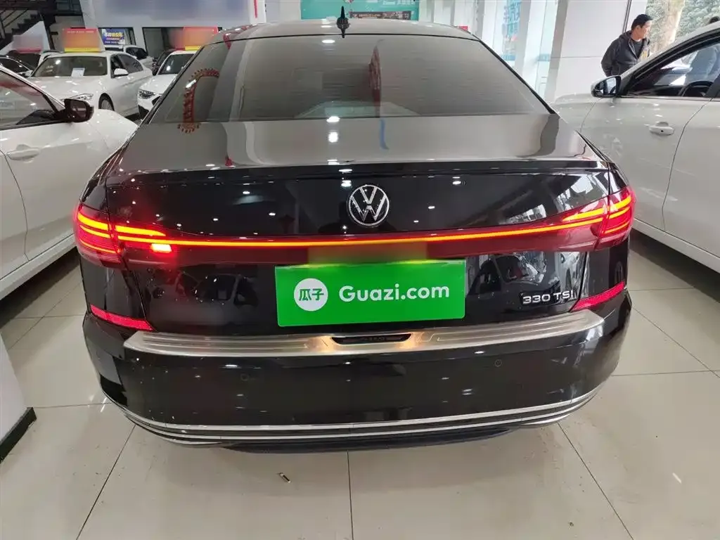 Volkswagen Passat — фото 2