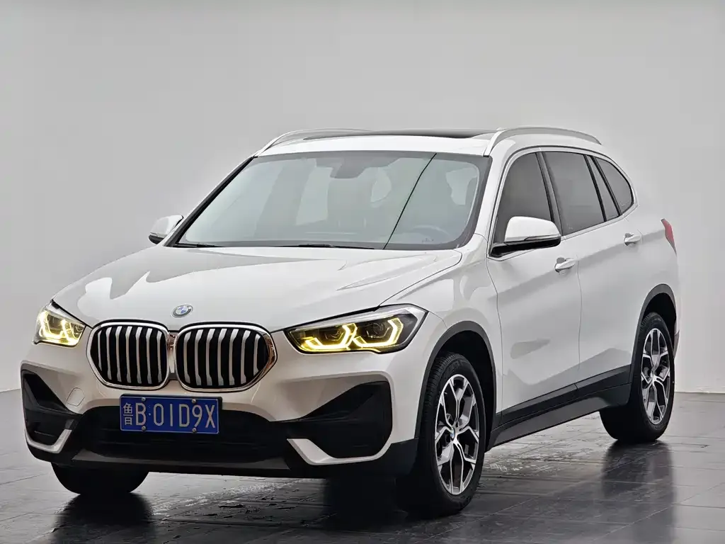 BMW X1 — фото 6