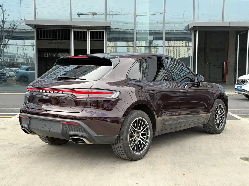 Porsche Macan — фото 10