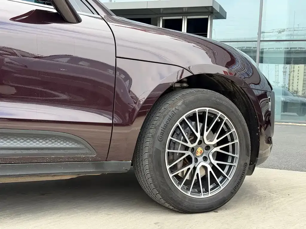 Porsche Macan — фото 5