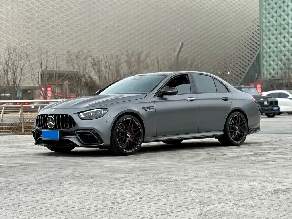Mercedes-Benz E-Class AMG — фото 1