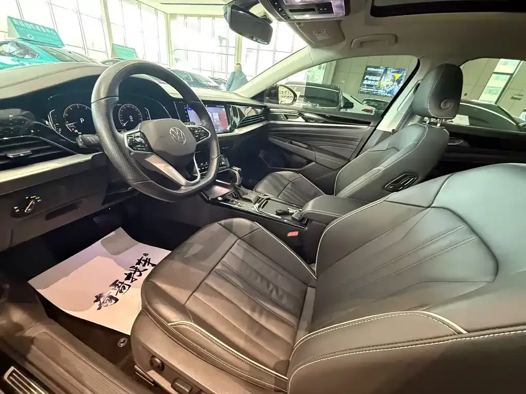 Volkswagen Passat — фото 7