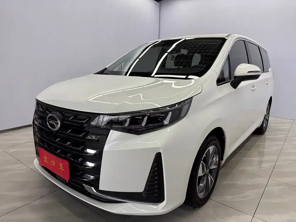 GAC Motor Trumpchi M6 — фото 1