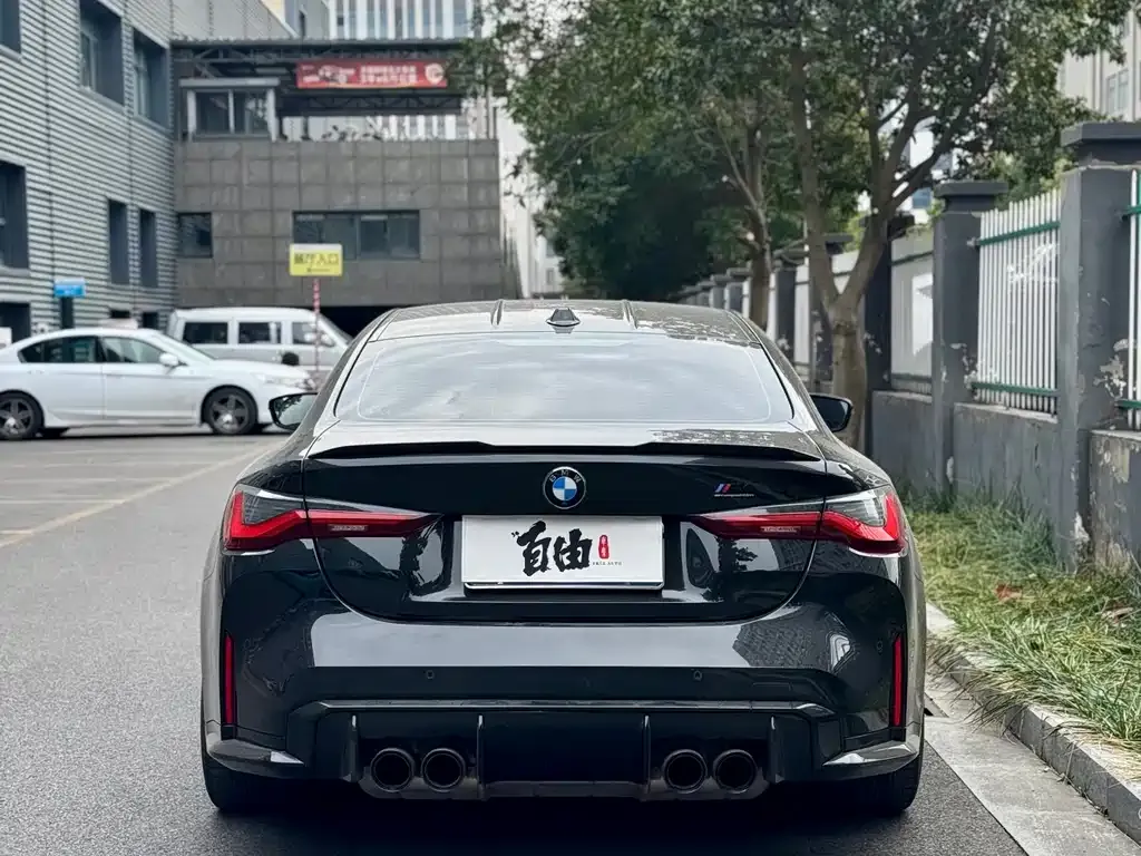 BMW M4 — фото 6