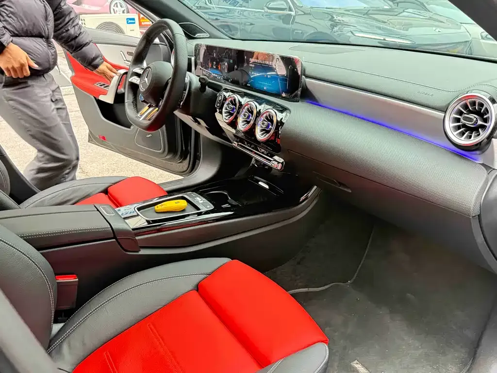 Mercedes-Benz A-Class AMG — фото 7