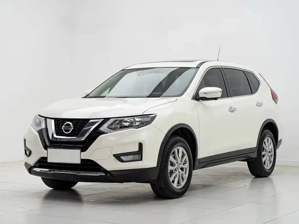 Nissan X-Trail — фото 1