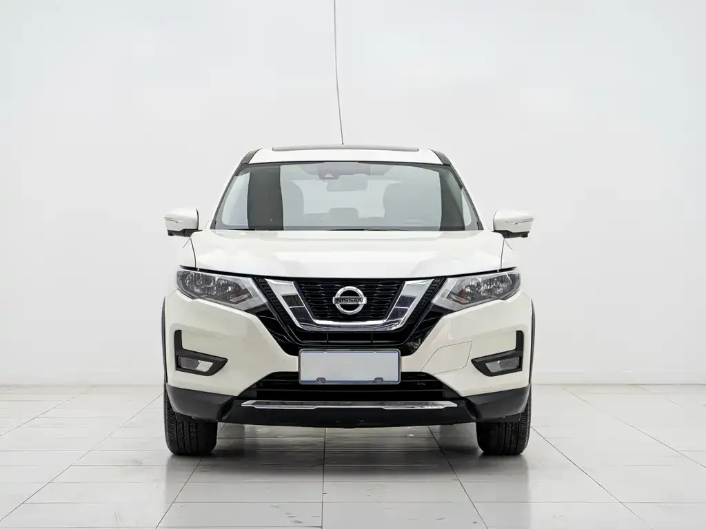 Nissan X-Trail — фото 9