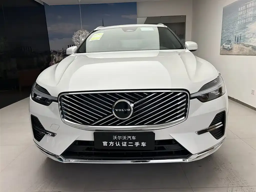 Volvo XC60 — фото 2