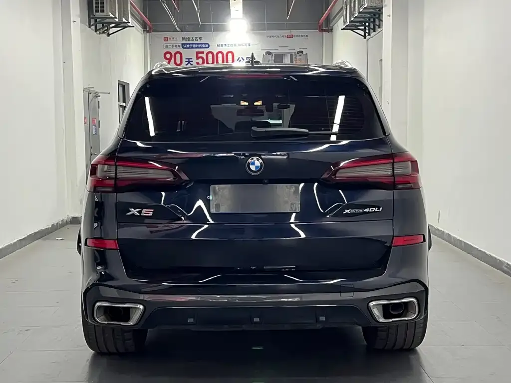 BMW X5 — фото 10