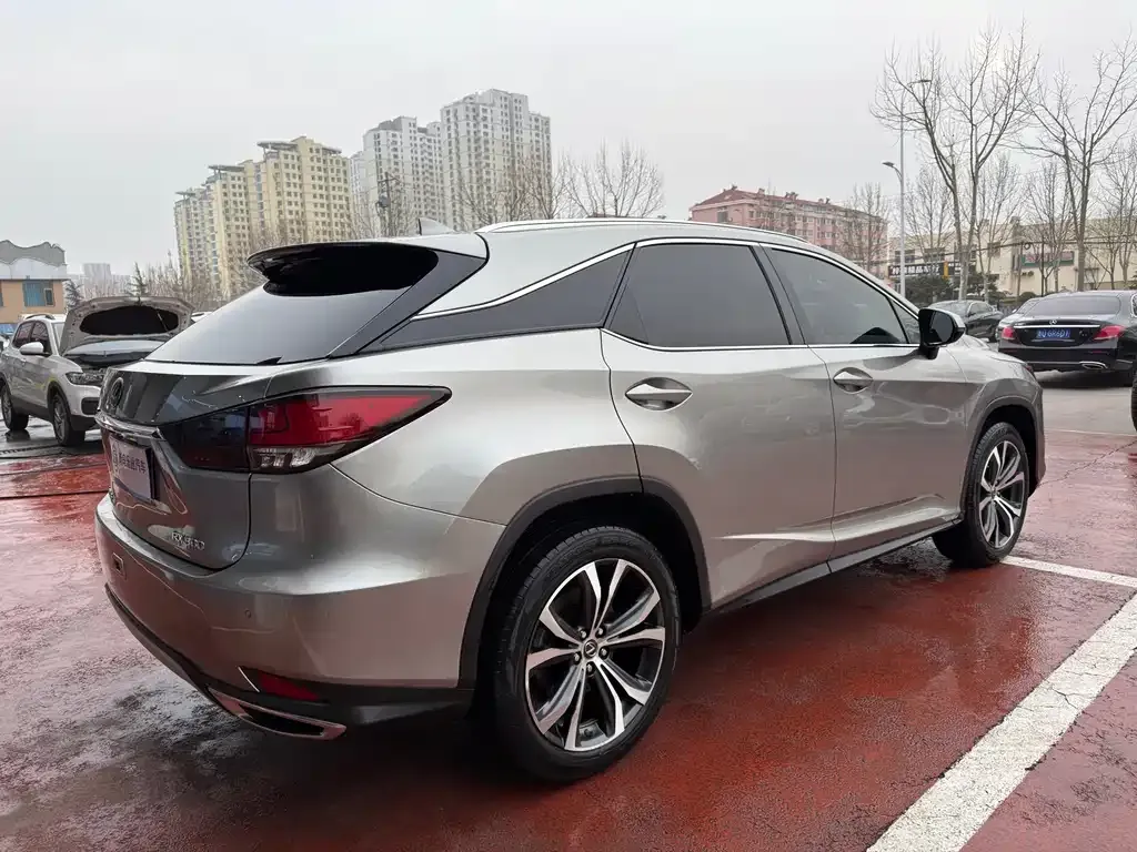 Lexus RX — фото 7