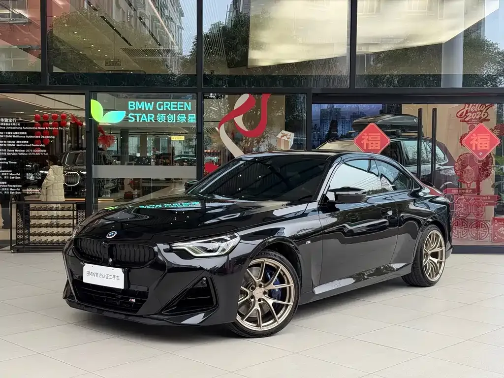 BMW M240i — фото 1