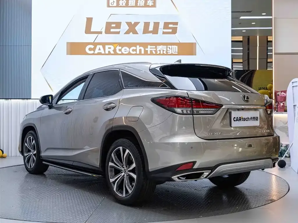 Lexus RX — фото 2