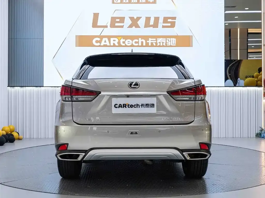 Lexus RX — фото 7
