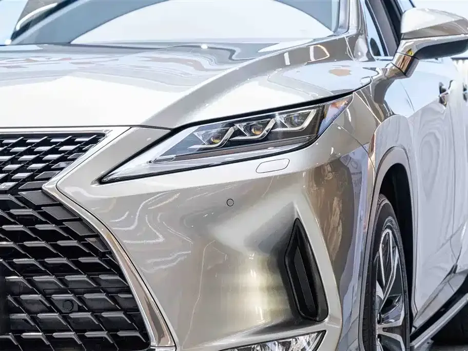 Lexus RX — фото 6