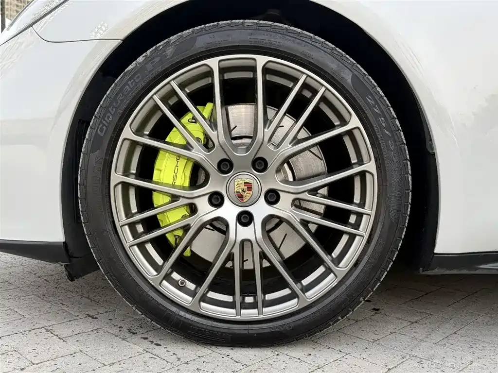 Porsche Panamera Hybrid — фото 6