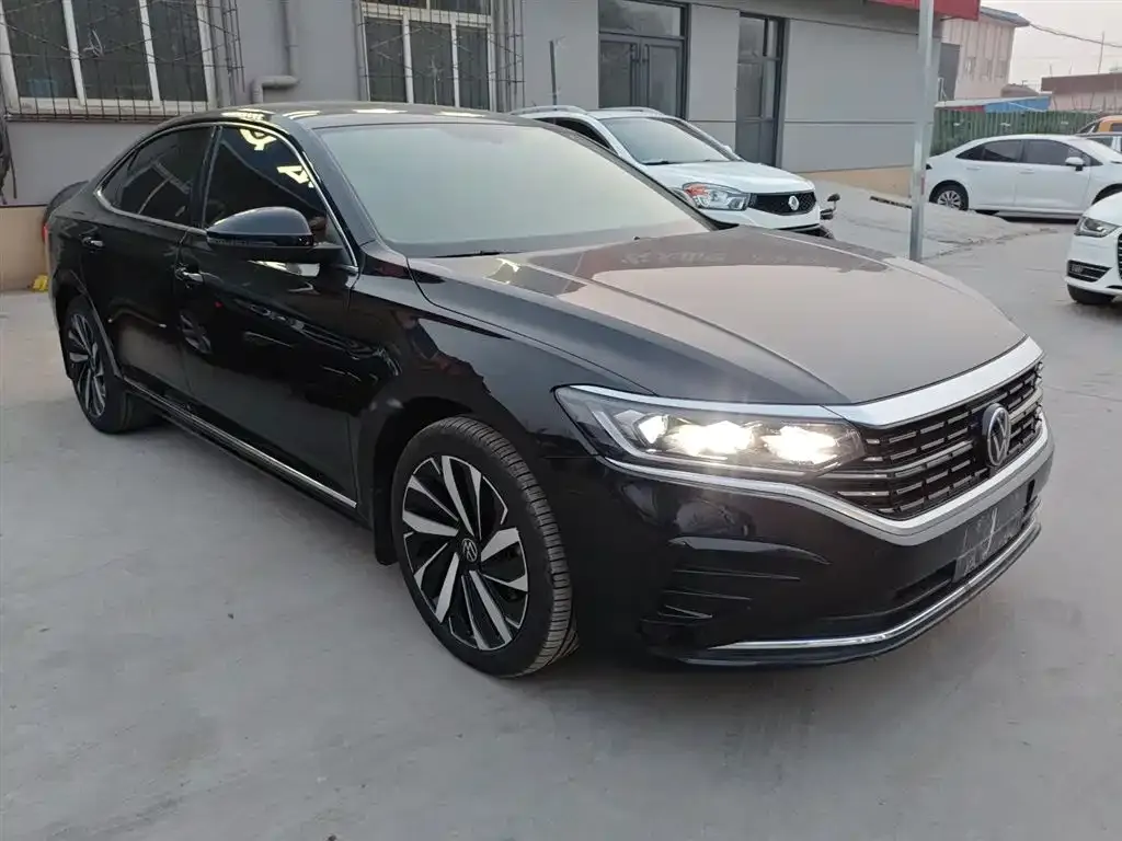 Volkswagen Passat — фото 9