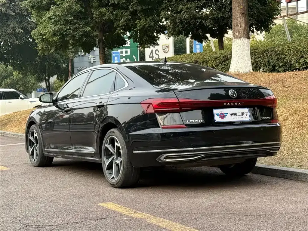 Volkswagen Passat — фото 6