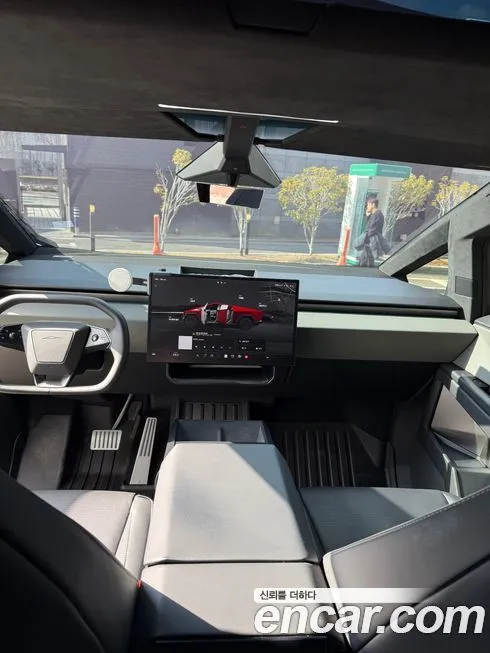Tesla Cybertruck — фото 6