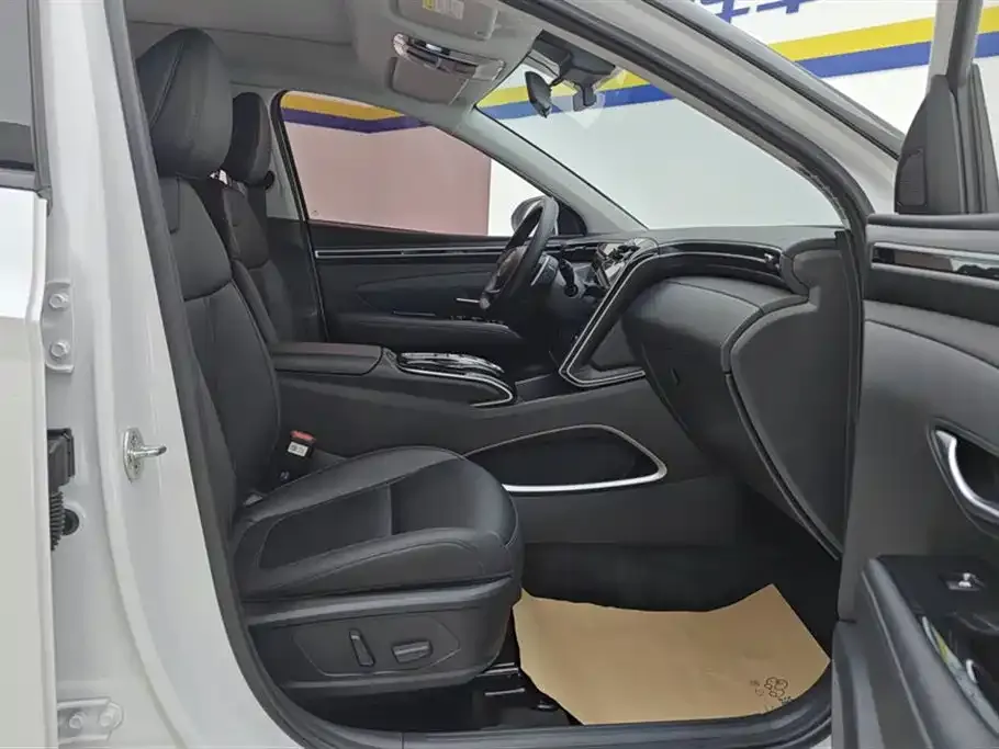 Hyundai Tucson — фото 2