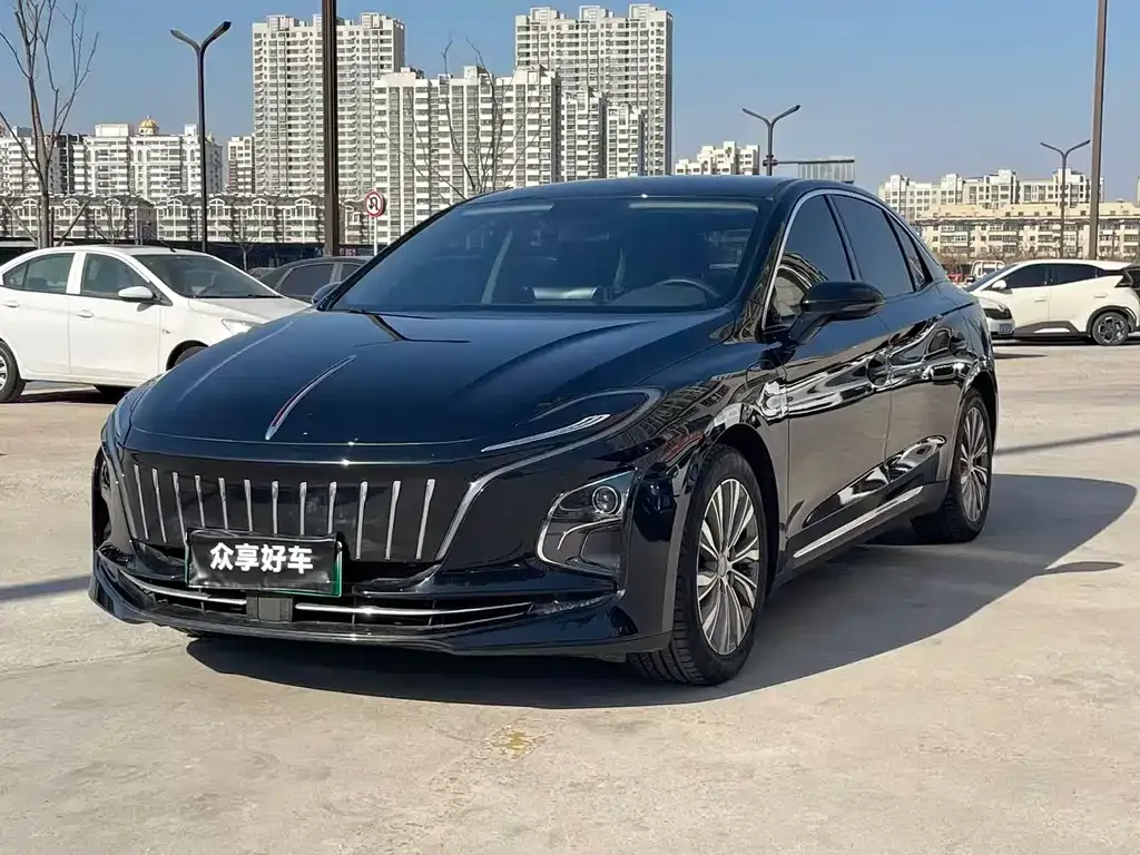 Hongqi E-QM5 — фото 1