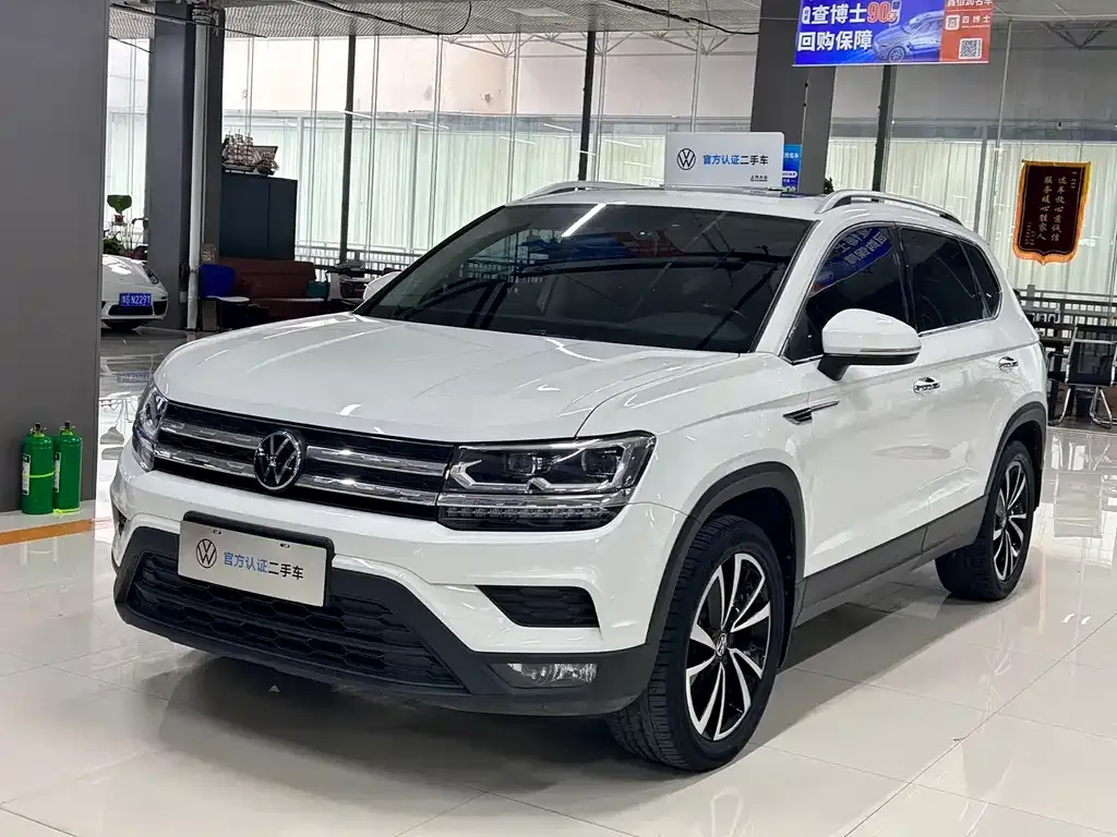 Volkswagen Tharu — фото 1