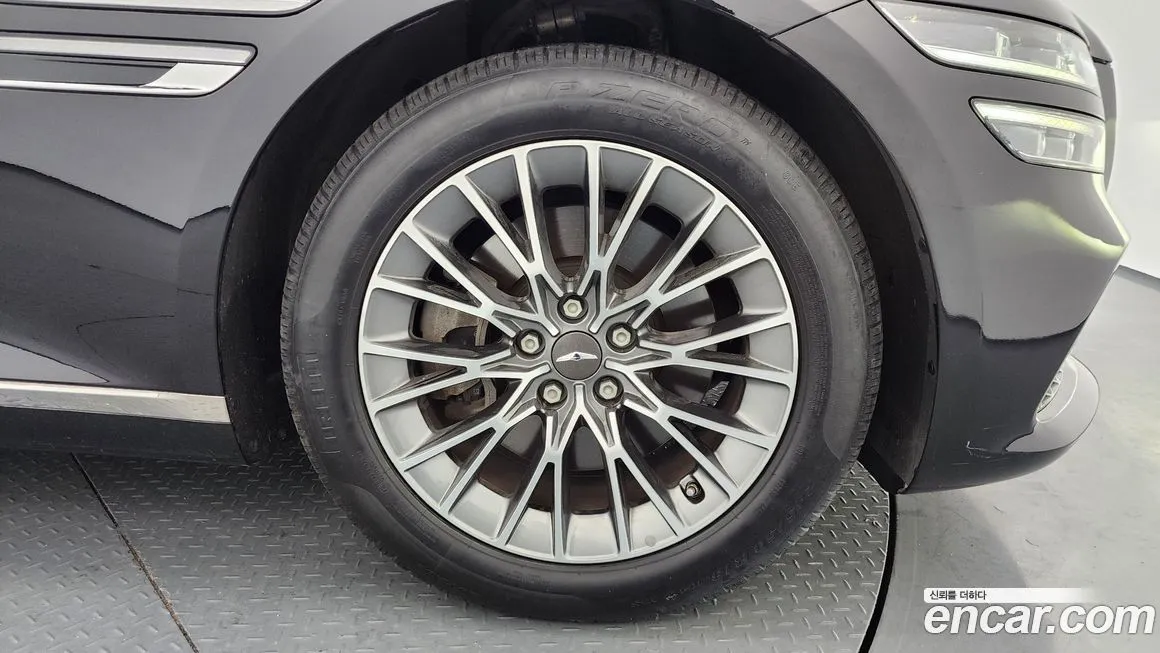 Genesis G80 — фото 10