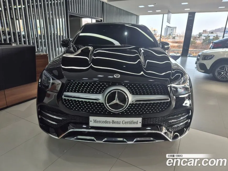 Mercedes-Benz GLE-Class — фото 10