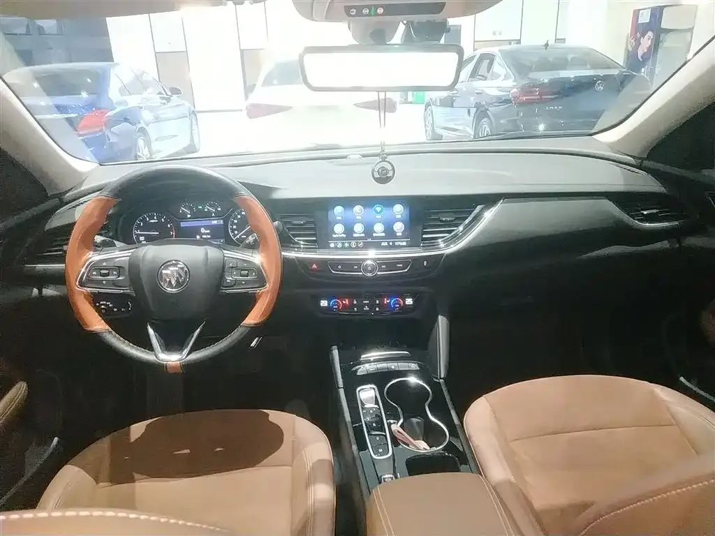 Buick Regal — фото 7