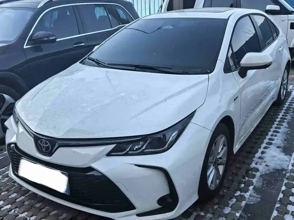 Toyota Corolla — фото 3