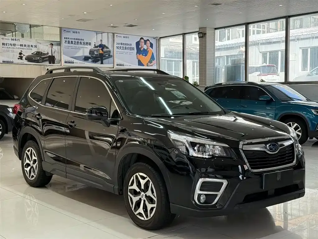 Subaru Forester — фото 8