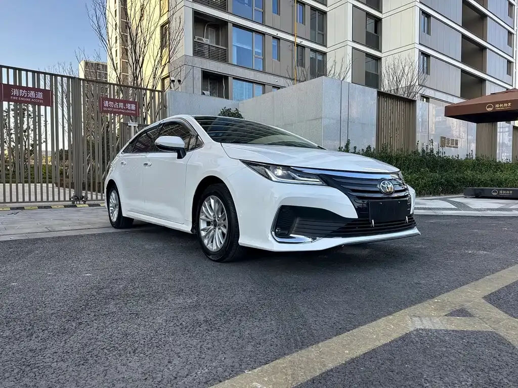 Toyota Allion — фото 2