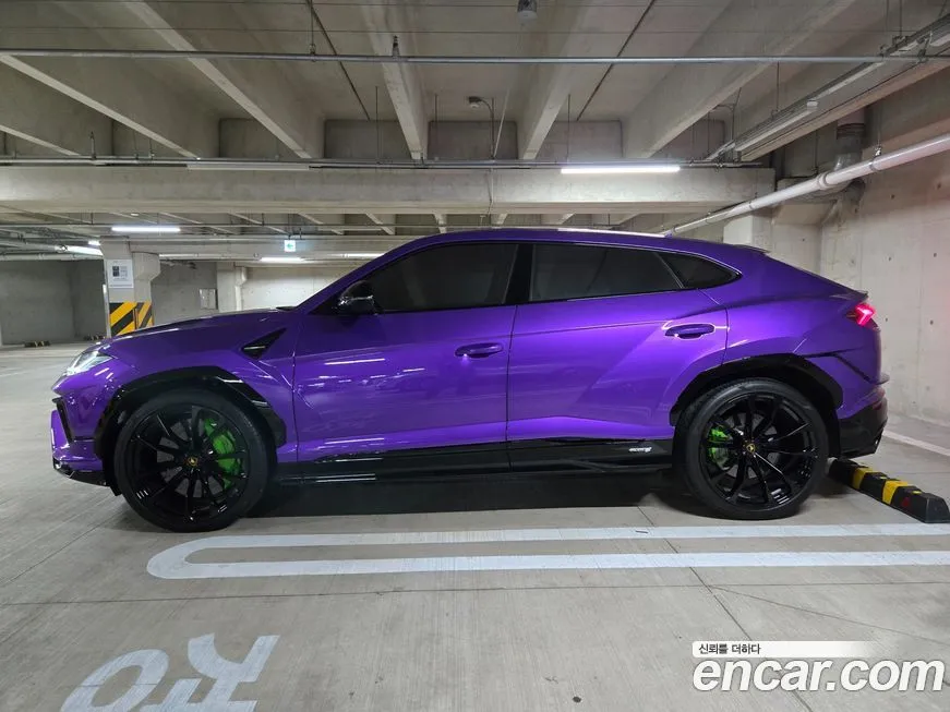 Lamborghini Urus — фото 10