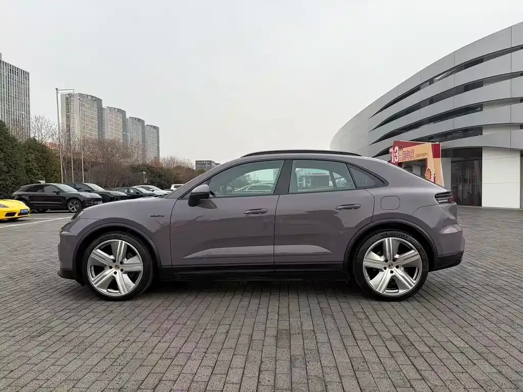 Porsche Macan EV — фото 8