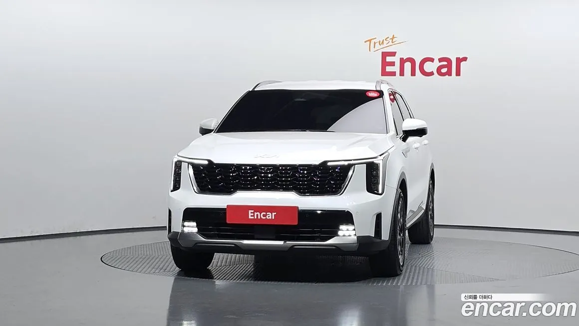 Kia Sorento — фото 4