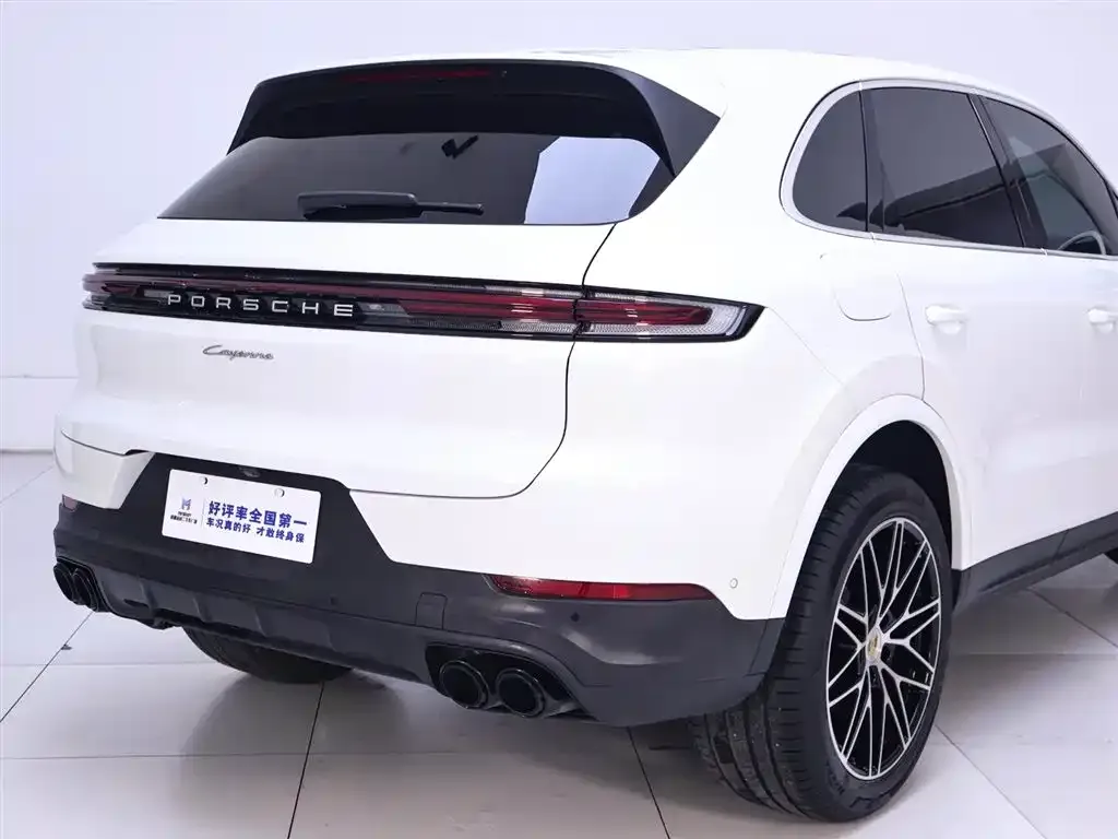 Porsche Cayenne — фото 2