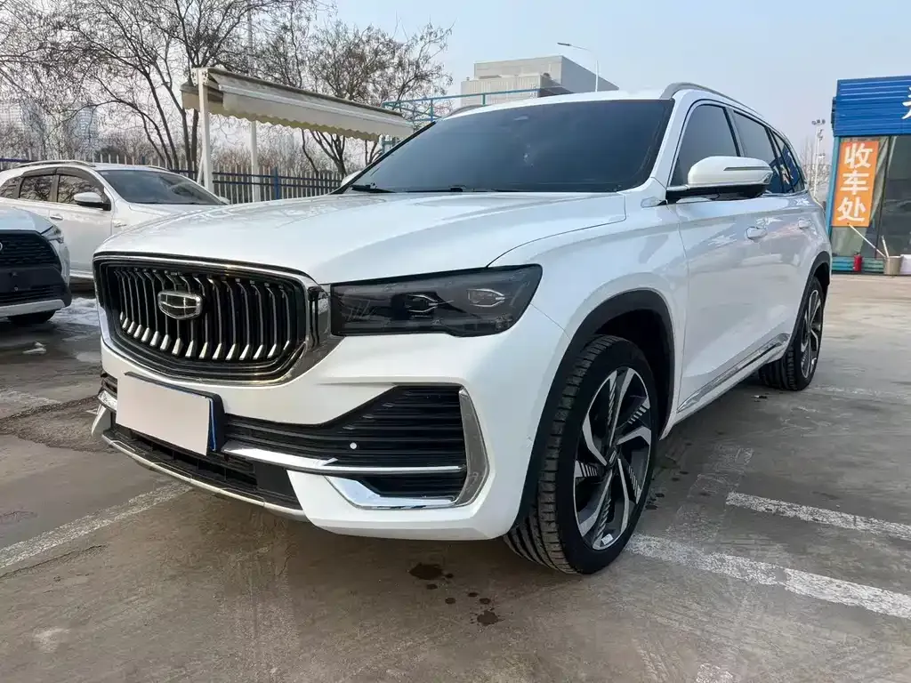 Geely Xingyue L — фото 1