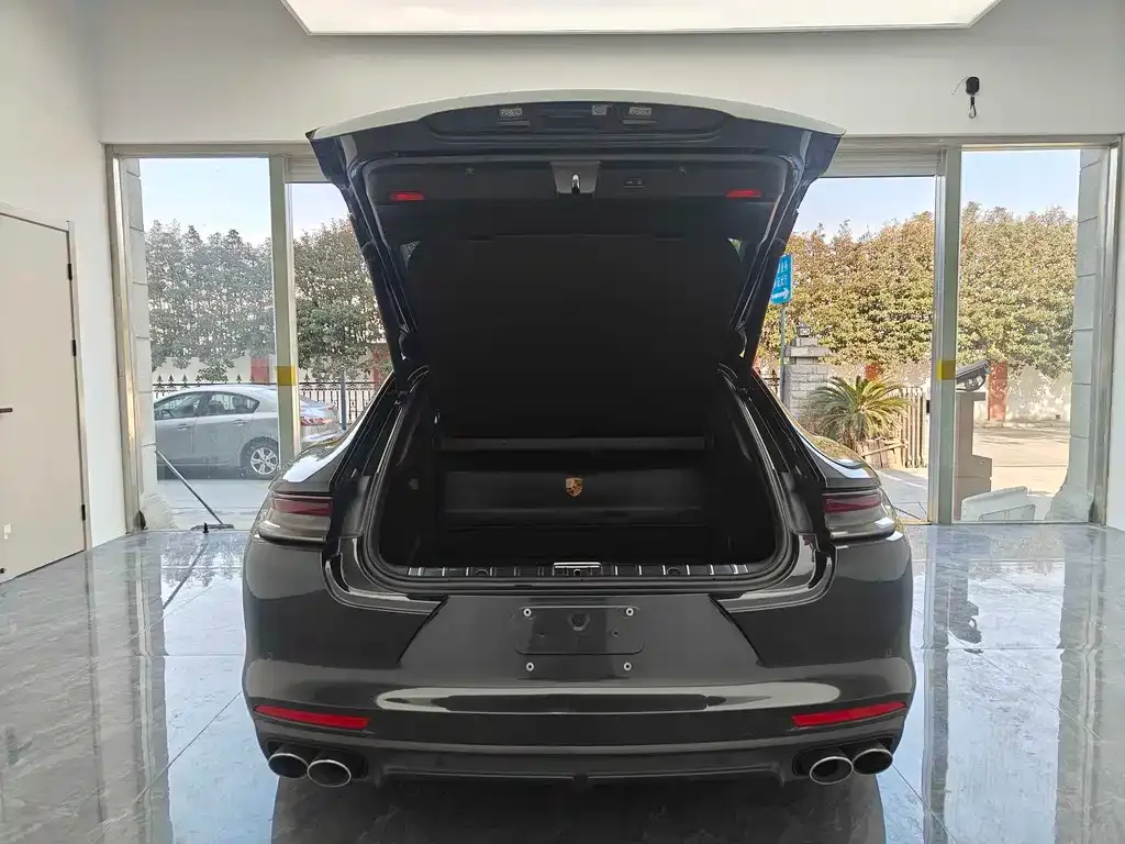 Porsche Panamera — фото 8