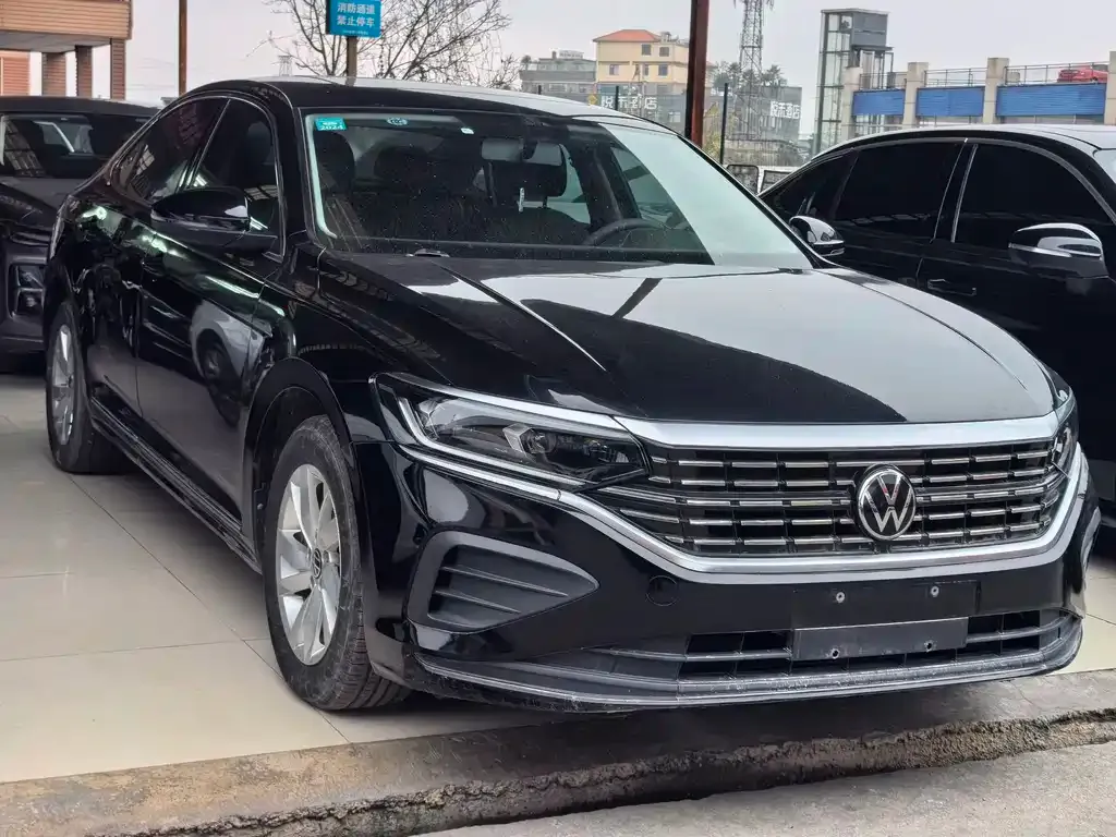 Volkswagen Passat — фото 4