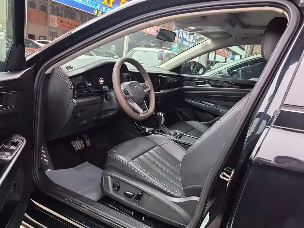 Volkswagen Passat — фото 5