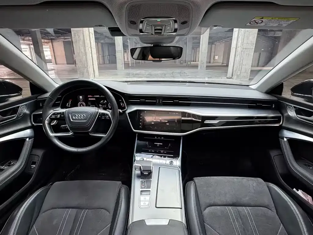 Audi A7L — фото 4