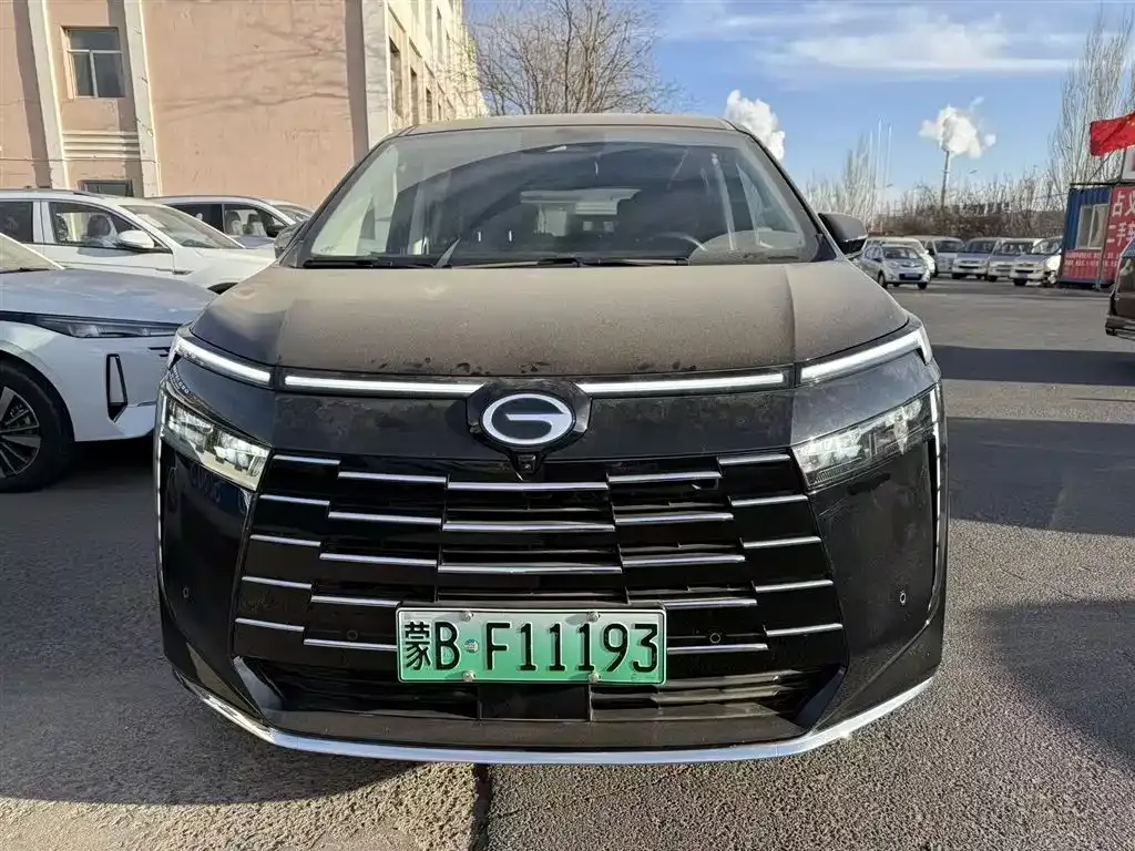 GAC Motor E8 Hybrid — фото 3