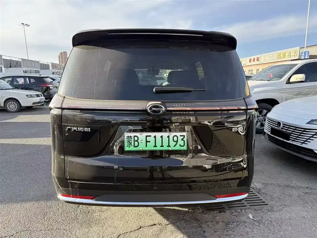 GAC Motor E8 Hybrid — фото 8