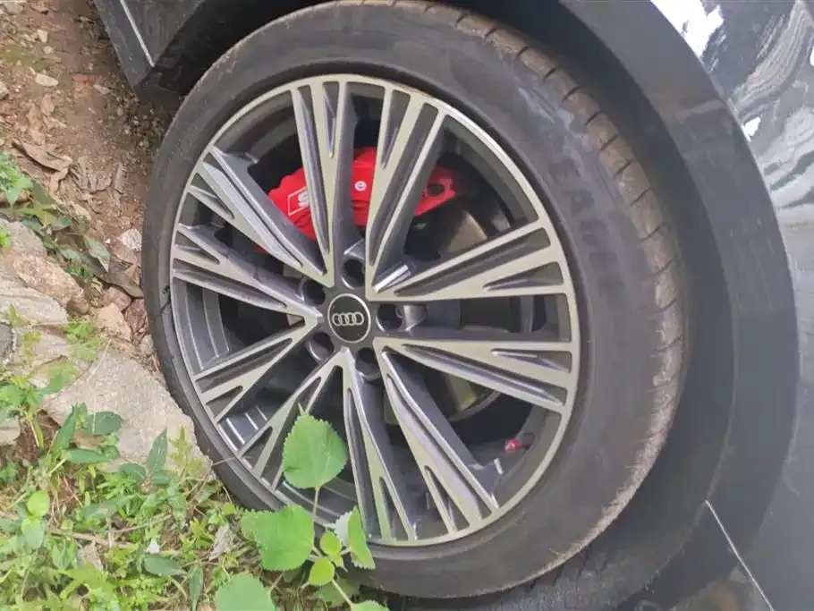 Audi A6L — фото 4