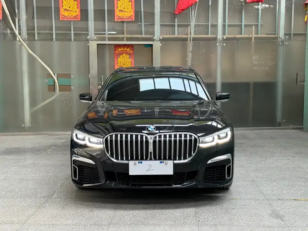BMW 7 Series — фото 5