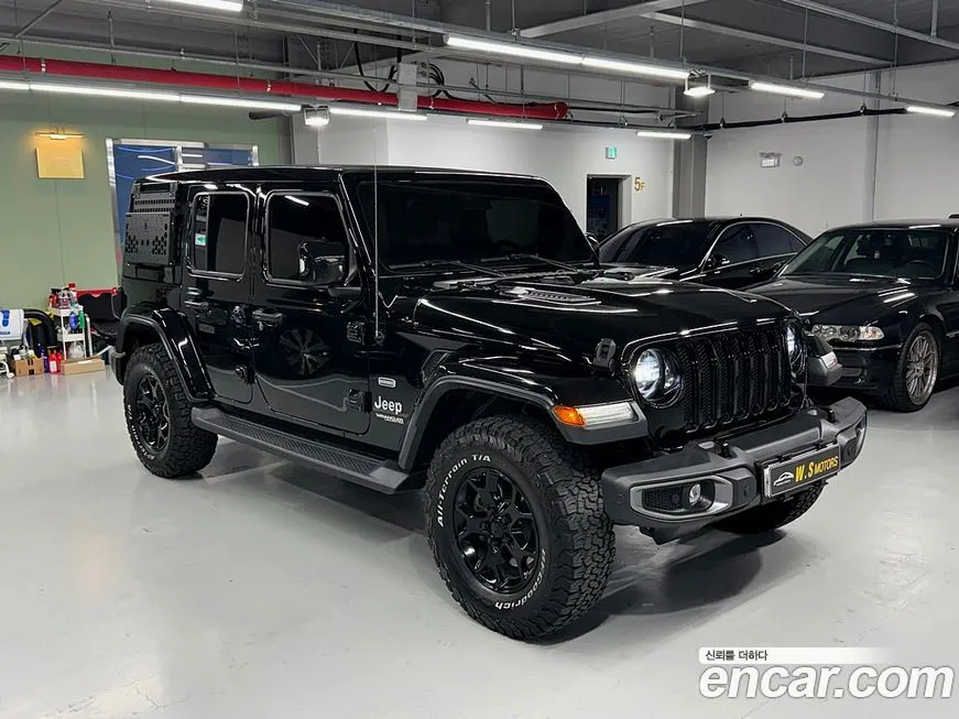 Jeep Wrangler — фото 5