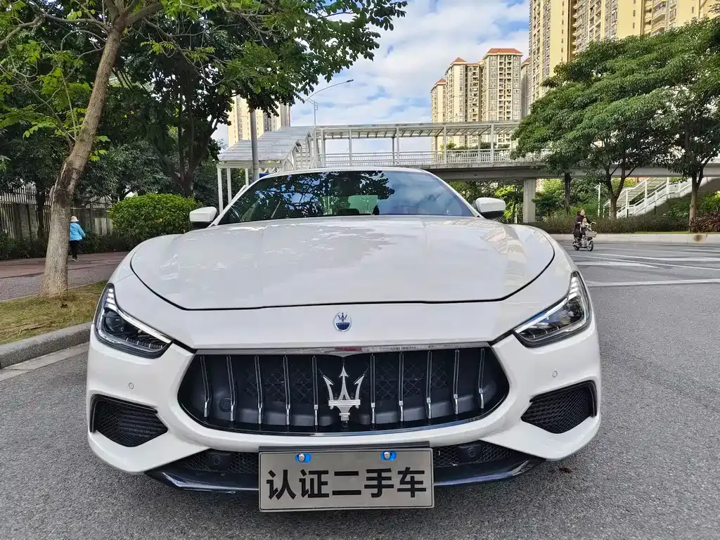 Maserati Ghibli — фото 6