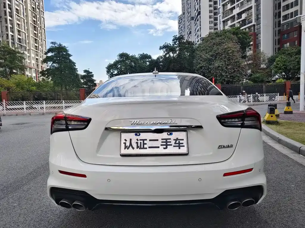 Maserati Ghibli — фото 7